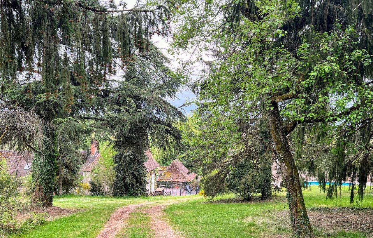 Domaine Le Manoir, Gites De Charme Et De Caractere Avec Piscines Privatisees Et Spa Nordique Fossemagne Bagian luar foto